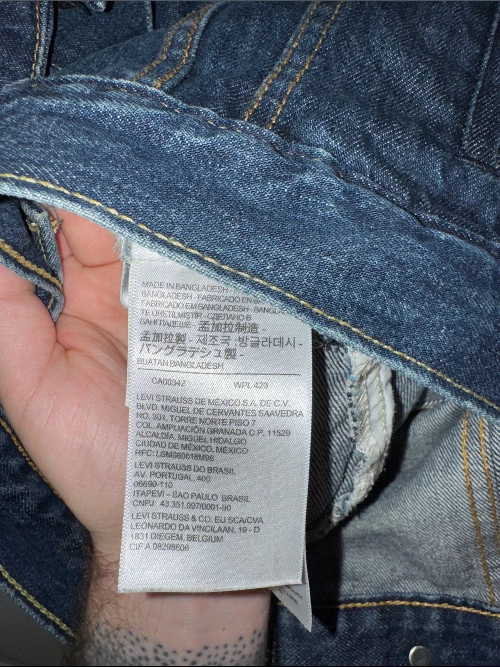 Levi's Indigo Blue Denim Trucker Jacket - Picture 5 of 5